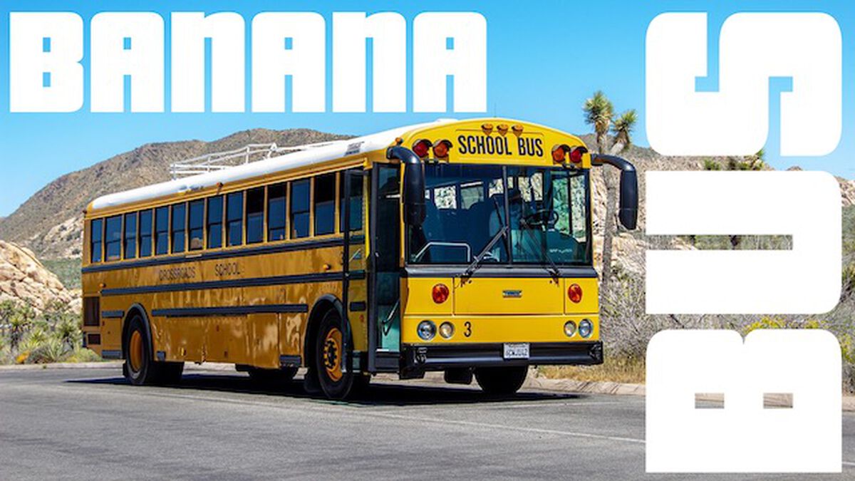 Banana Bus image number 0